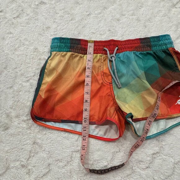 NWT Surf Cuz - Rainbow Diamond Pattern Board Shorts - M - Picture 11 of 13